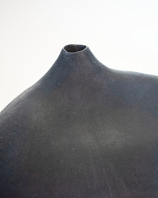 Apostrophe Vessel